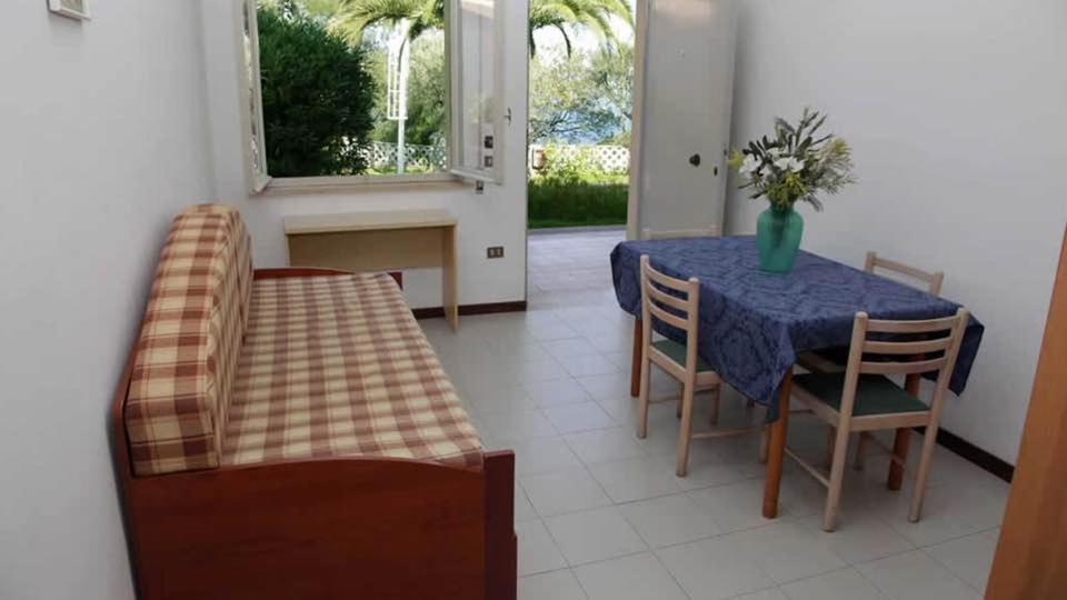 Residence Pace Village Тропея Экстерьер фото