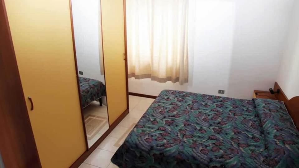Residence Pace Village Тропея Экстерьер фото